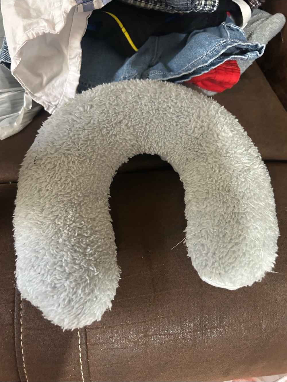 2. Plush U-Shaped Neck Pillow in Light Gray & BABYBJORN CARRIER